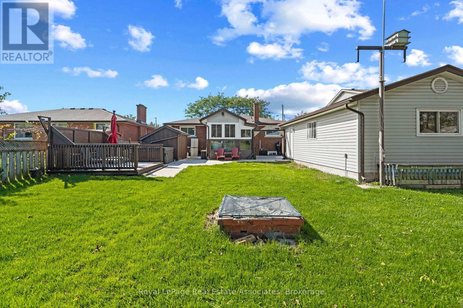 29 TRUFAL AVENUE - 33