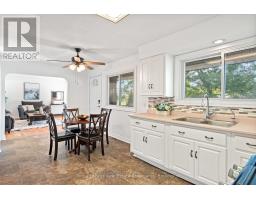 Mud room - 29 Trufal Avenue, Welland, ON L3C2A5 Photo 9