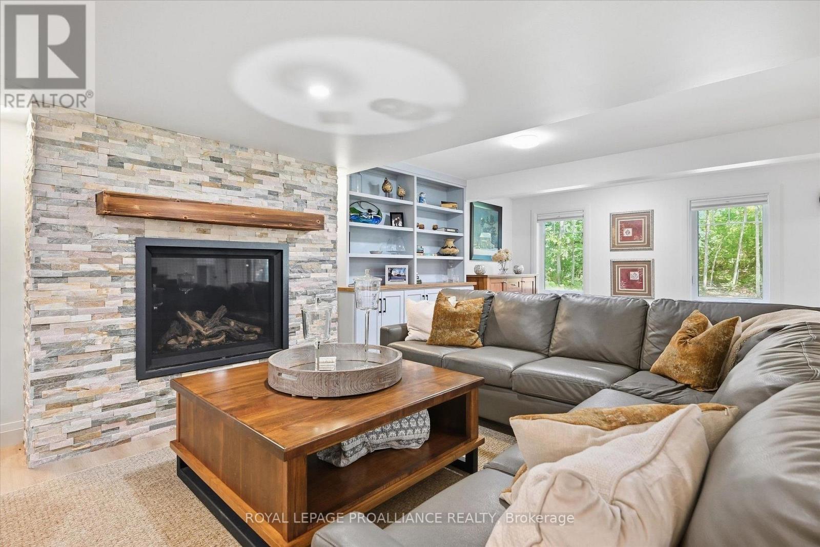 322 ELBOW POINT ROAD - Image 35