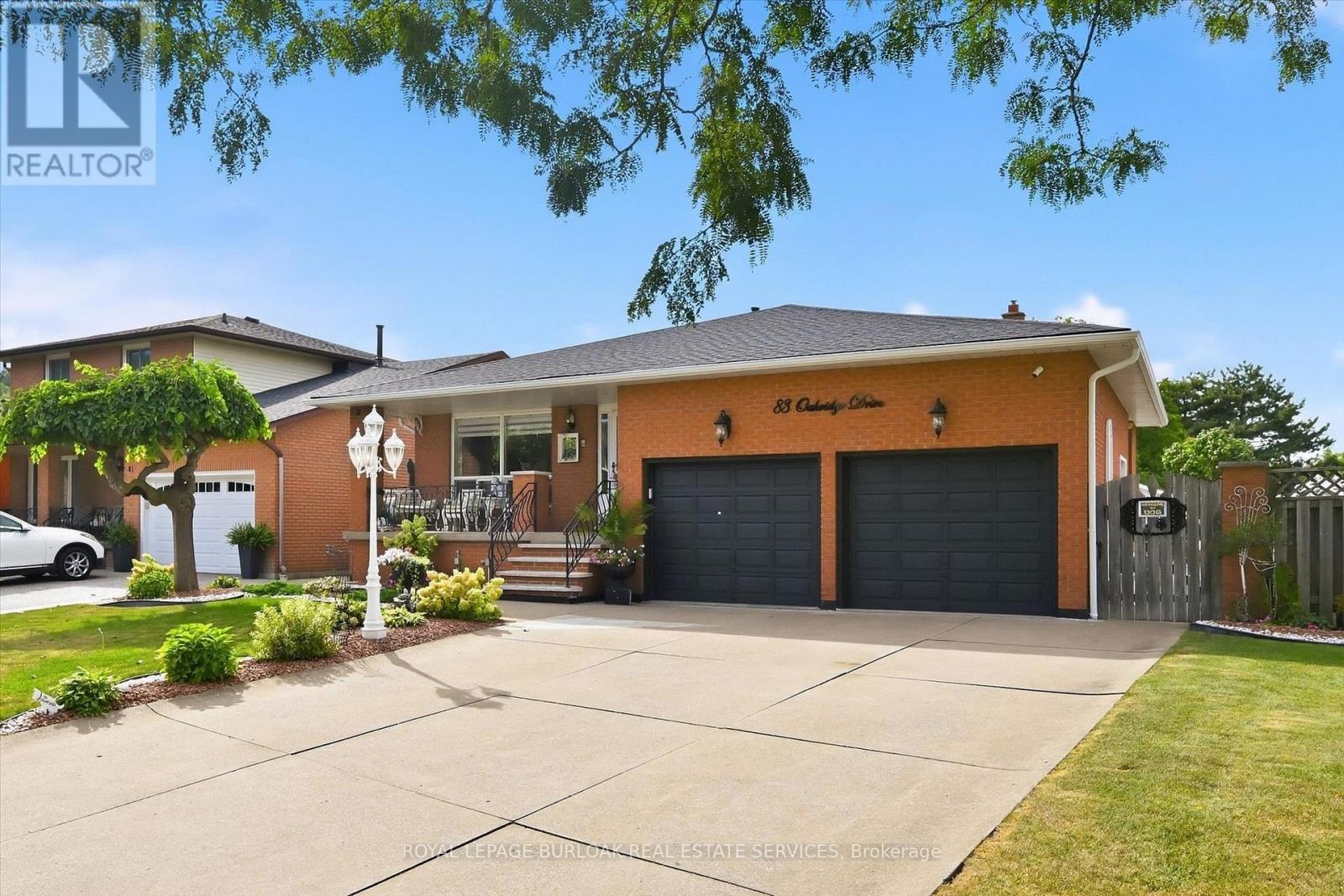 83 OAKRIDGE DRIVE - 2