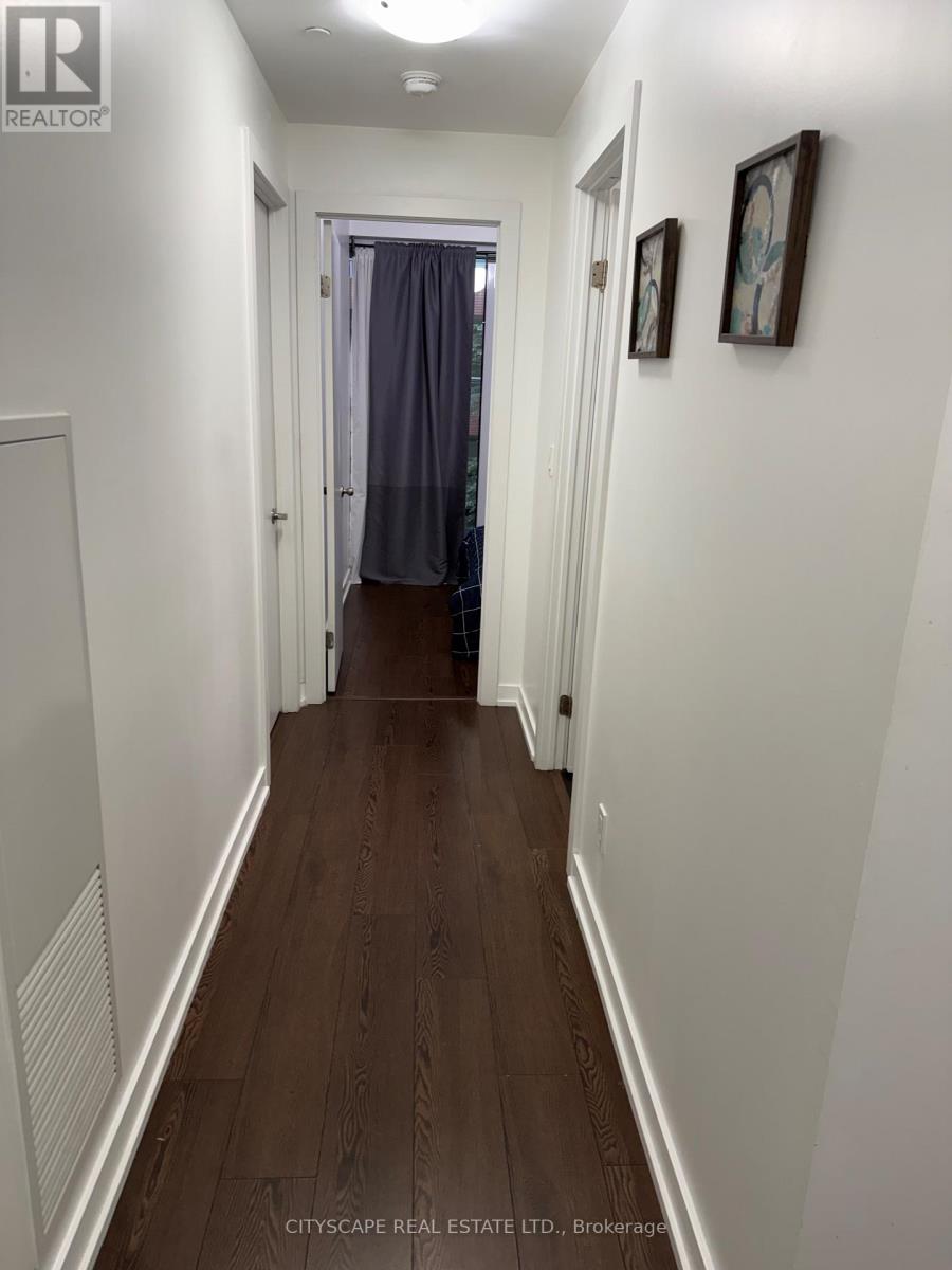 #TH03 20 BRUYERS MEWS - 11
