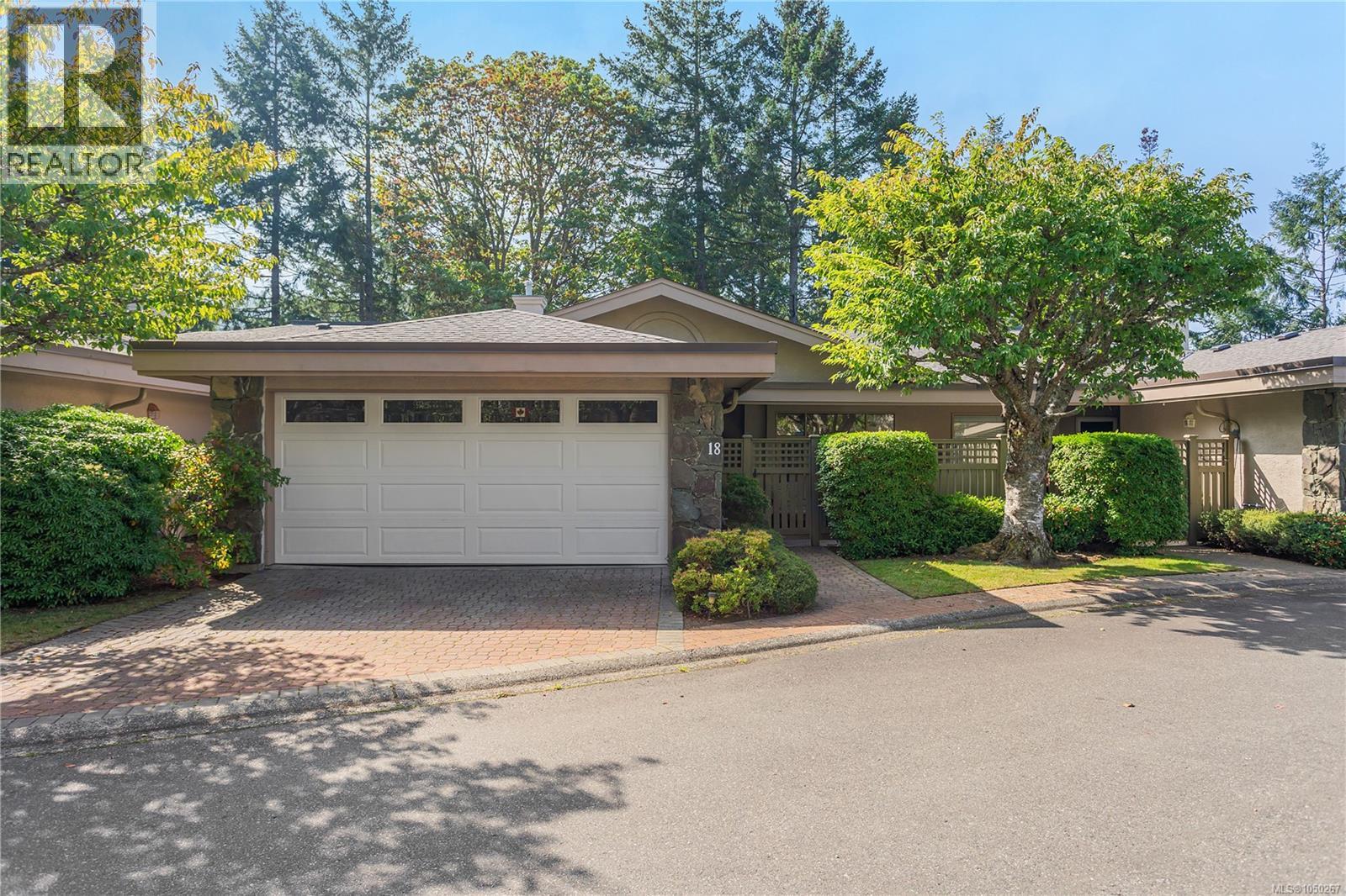 #18 4991 Bella Vista Cres - 42