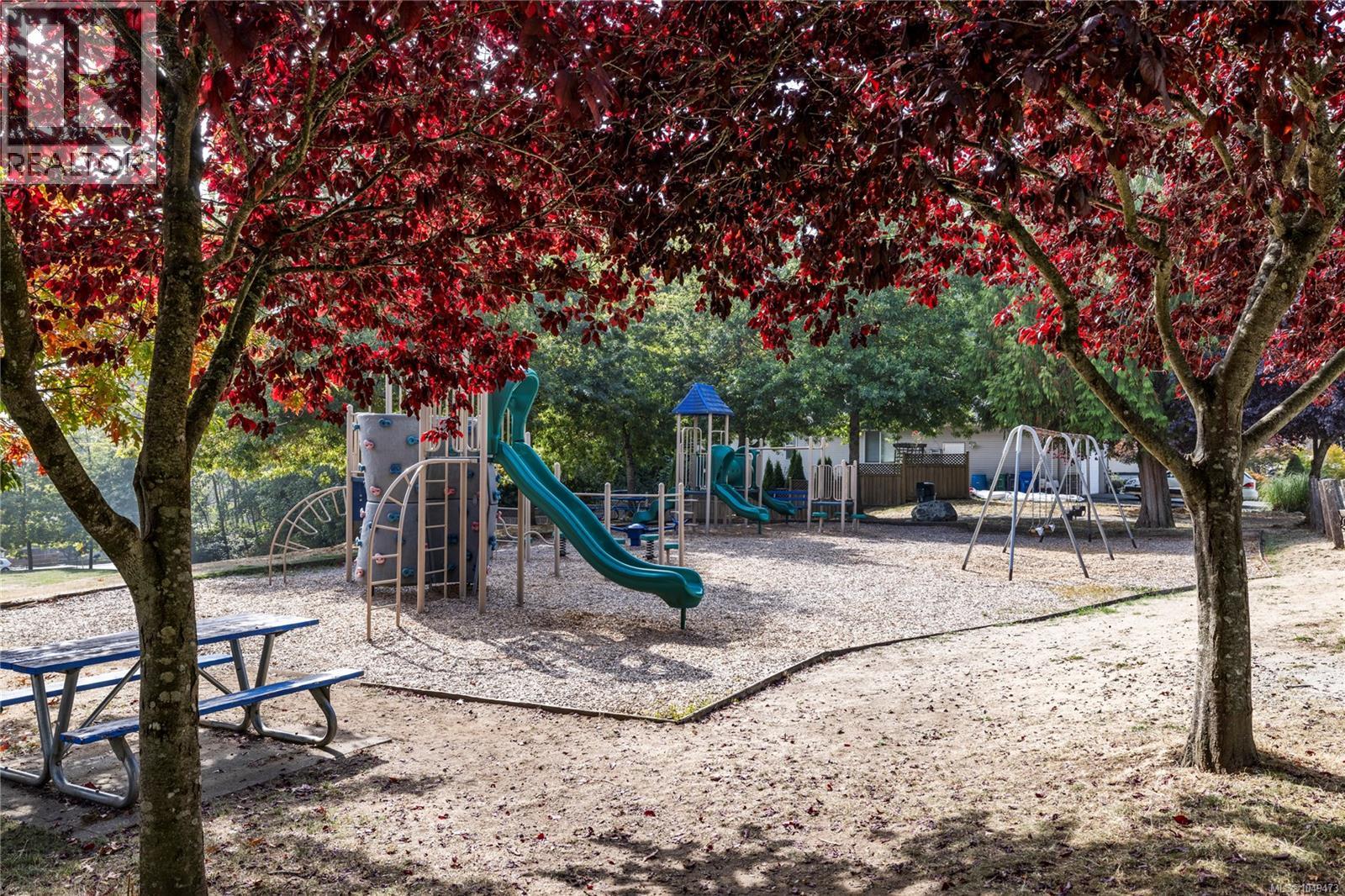 1715 Country Hills Dr - Image 37