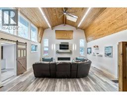 253043 Range Road 280, Rural Rocky View County, AB T1Z0E3 Photo 19