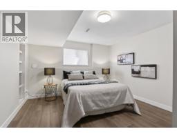 98 Linden Court, Port Moody, BC V3H5C2 Photo 33