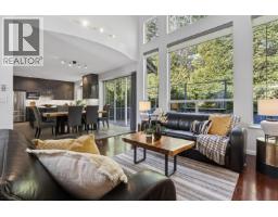 98 Linden Court, Port Moody, BC V3H5C2 Photo 8