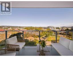 604 60 Saghalie Rd, Victoria, BC V9A0H1 Photo 13