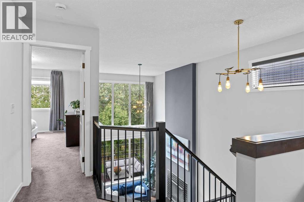 34 Walgrove Terrace SE - photo 17