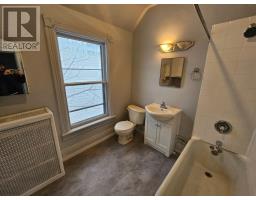 172 Pim St, Sault Ste  Marie, ON P6A3G8 Photo 14
