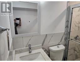 7590 Saint Barbara Boulevard, Mississauga, ON L5W0B7 Photo 12