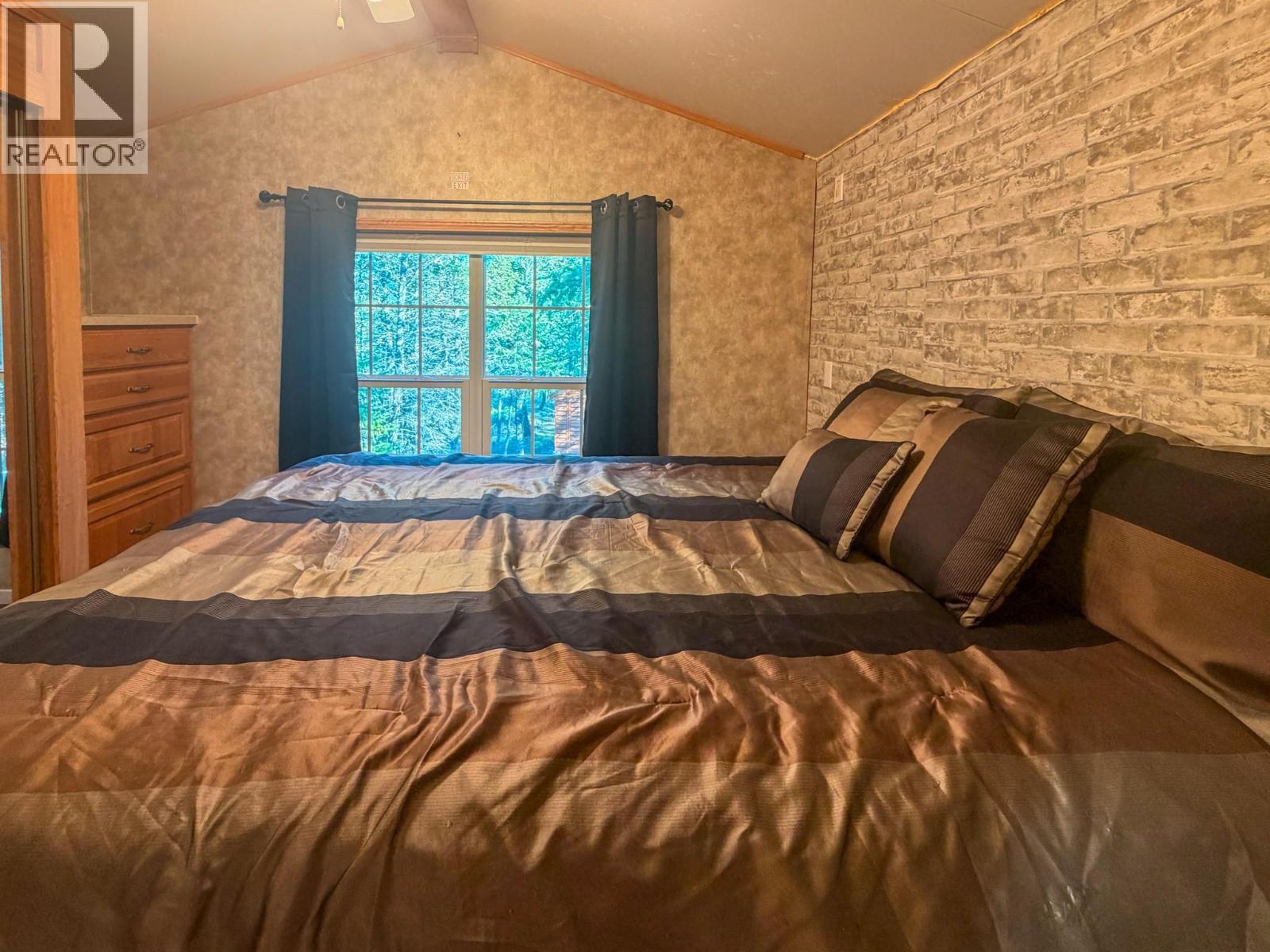 4906 LYNX Drive - 18