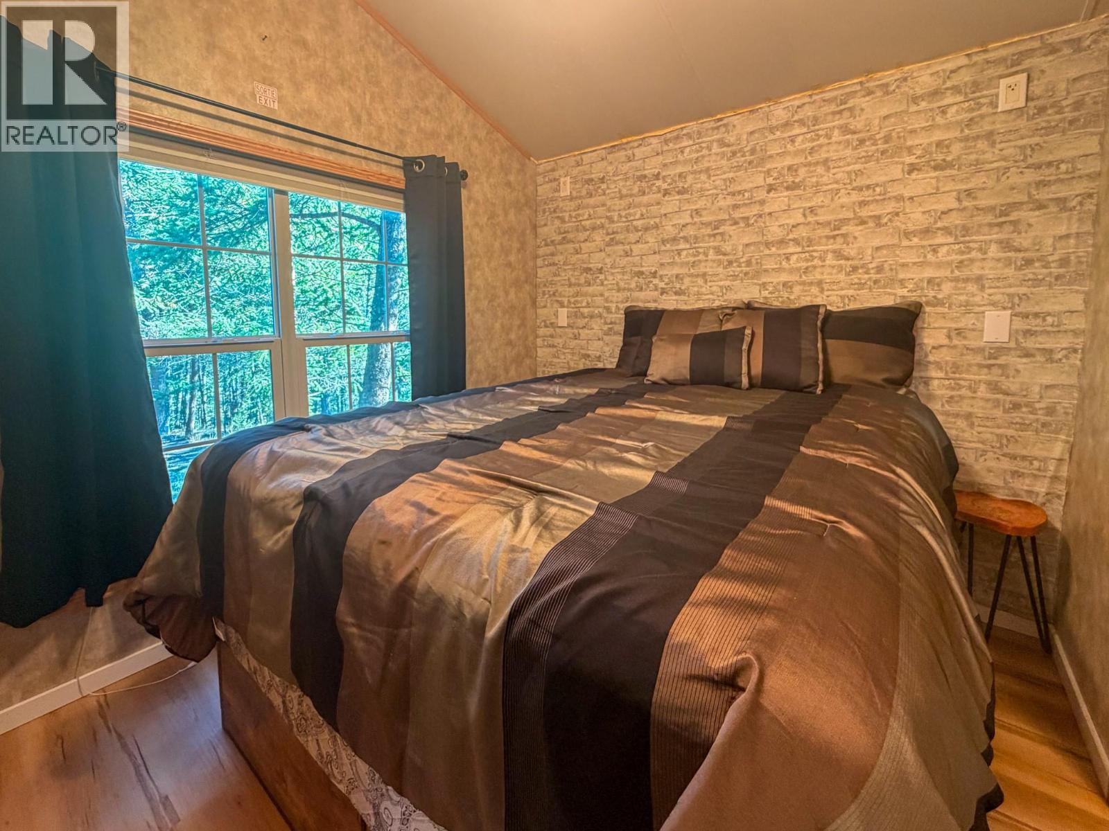 4906 LYNX Drive - 16