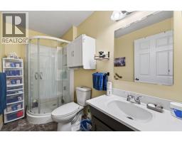 1760 North River Drive, Kamloops, BC V2B7N7 Photo 29