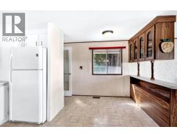 15 Mars Drive, Kamloops, BC V2B1B3 Photo 10