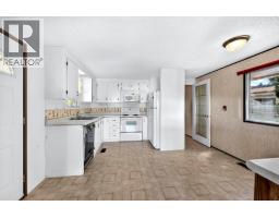 15 Mars Drive, Kamloops, BC V2B1B3 Photo 11