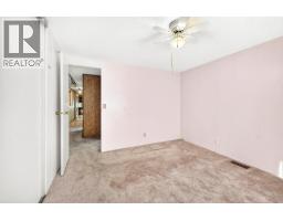 15 Mars Drive, Kamloops, BC V2B1B3 Photo 20