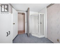 15 Mars Drive, Kamloops, BC V2B1B3 Photo 24
