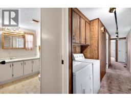 15 Mars Drive, Kamloops, BC V2B1B3 Photo 27