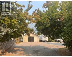 Kitchen - 903 Ryter Road W, Nicholson, BC V0A1H2 Photo 6