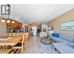 4pc Bathroom - 1959 Bristow Road Unit# 3, North Shuswap, BC V0E1M6 Photo 13