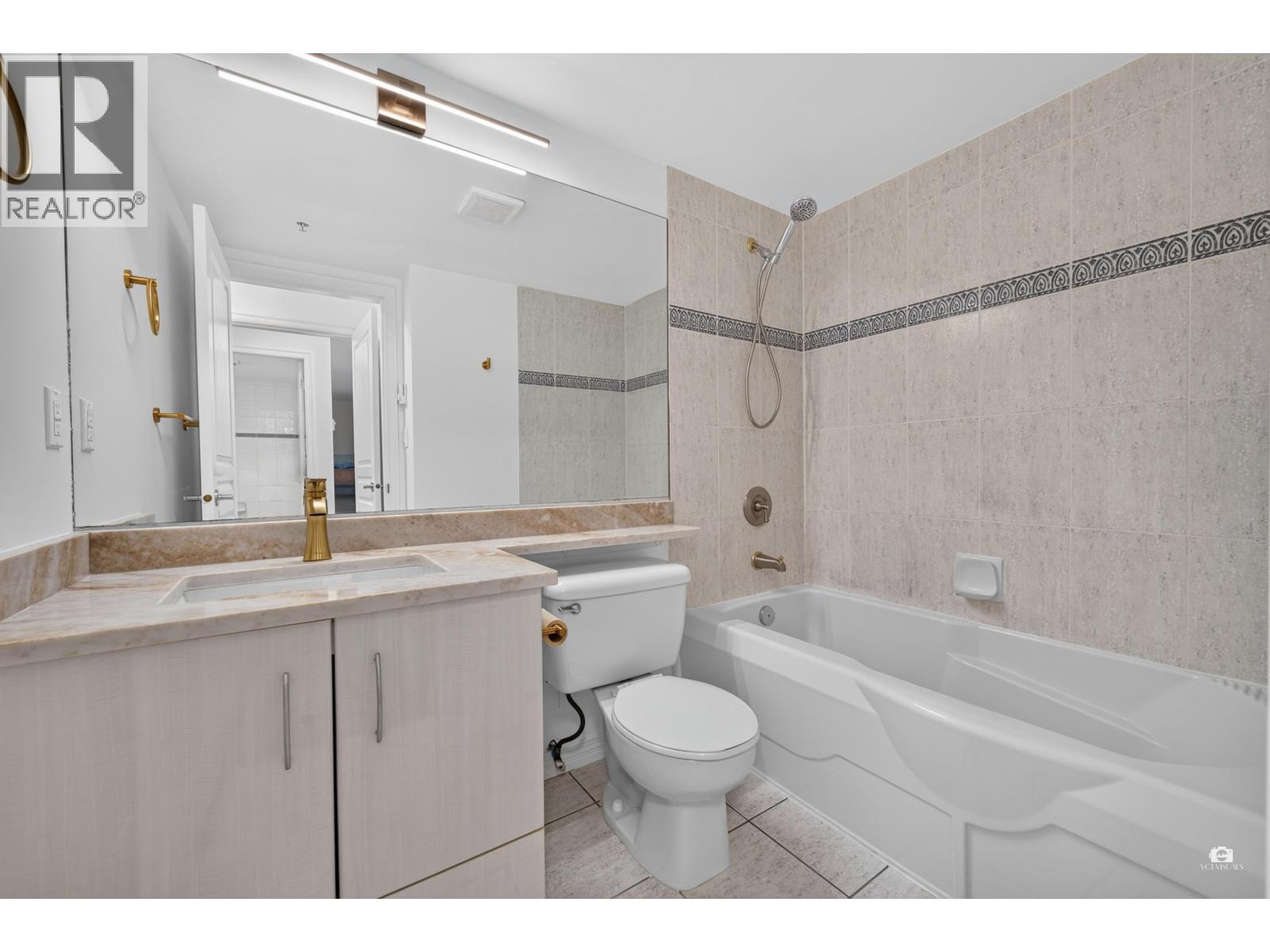 Photo of 202 5639 HAMPTON PLACE 22