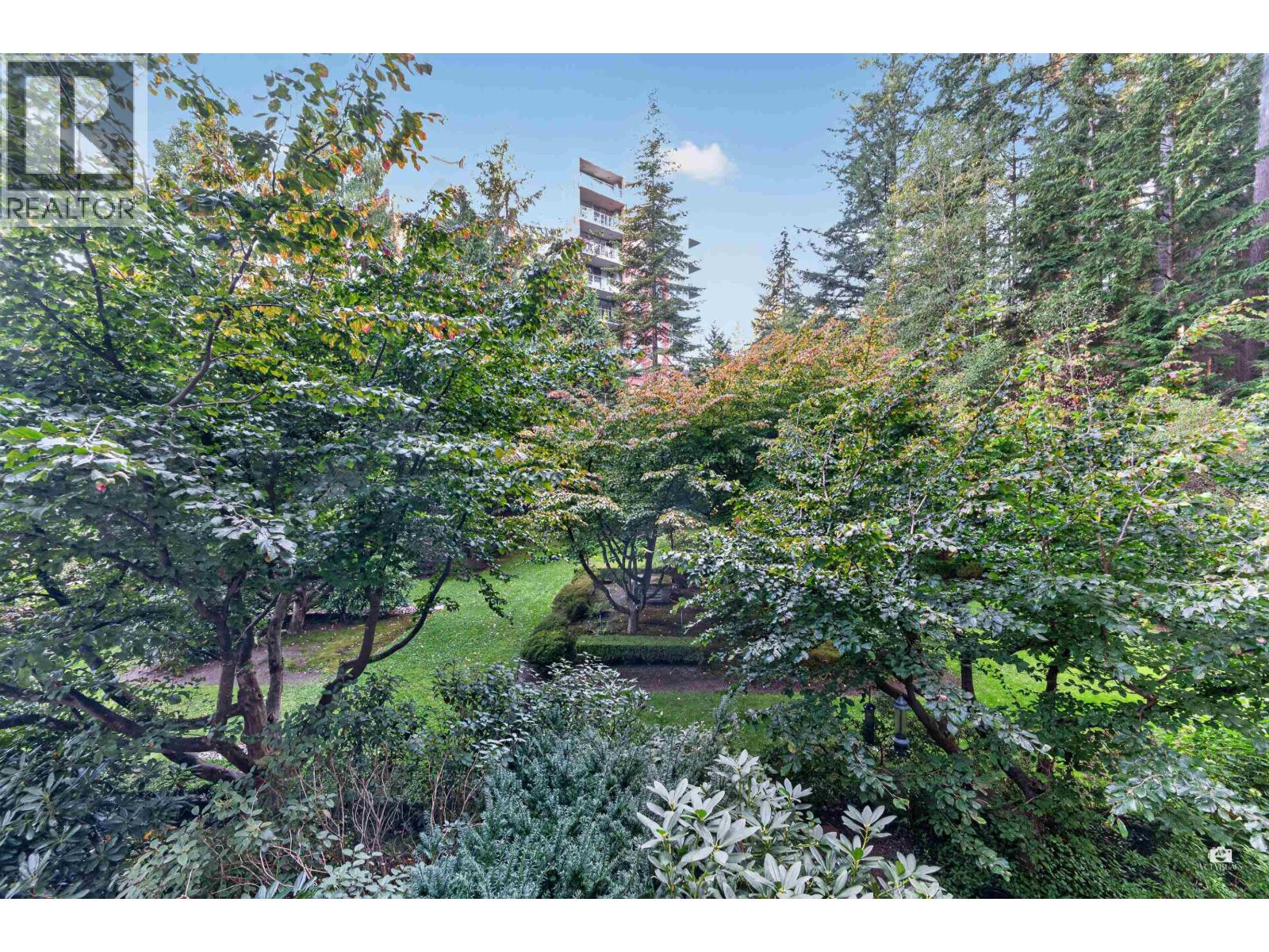 Photo of 202 5639 HAMPTON PLACE 28