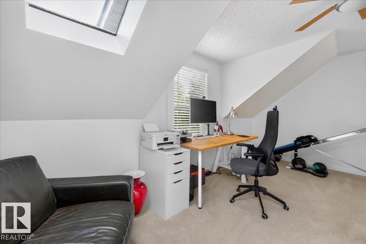 10549 130 ST NW - 33