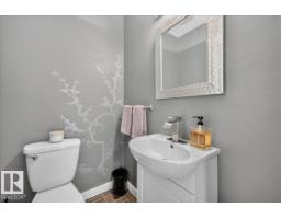 10549 130 St Nw, Edmonton, AB T5N1X9 Photo 21