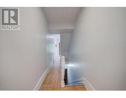 Bedroom - 431 Manning Avenue, Toronto, ON M6G2V6 Photo 17