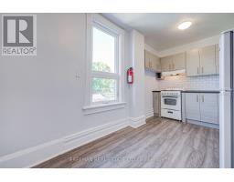 431 Manning Avenue, Toronto, ON M6G2V6 Photo 26