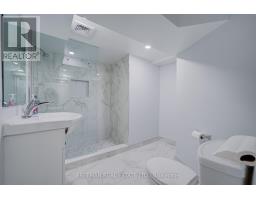 431 Manning Avenue, Toronto, ON M6G2V6 Photo 40
