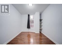 Office - 431 Manning Avenue, Toronto, ON M6G2V6 Photo 9