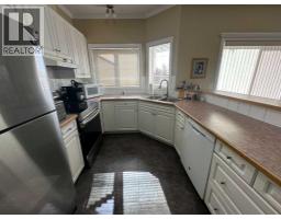 4pc Bathroom - 303, 1902 23 Street, Didsbury, AB T0M0W0 Photo 8