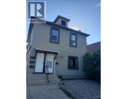 137 14 Street N - photo 1
