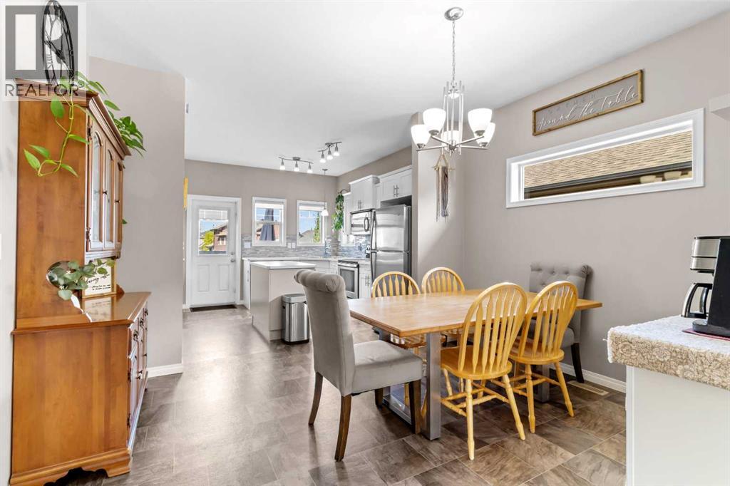 Listing photo – 20 Radcliff Way, Sylvan Lake