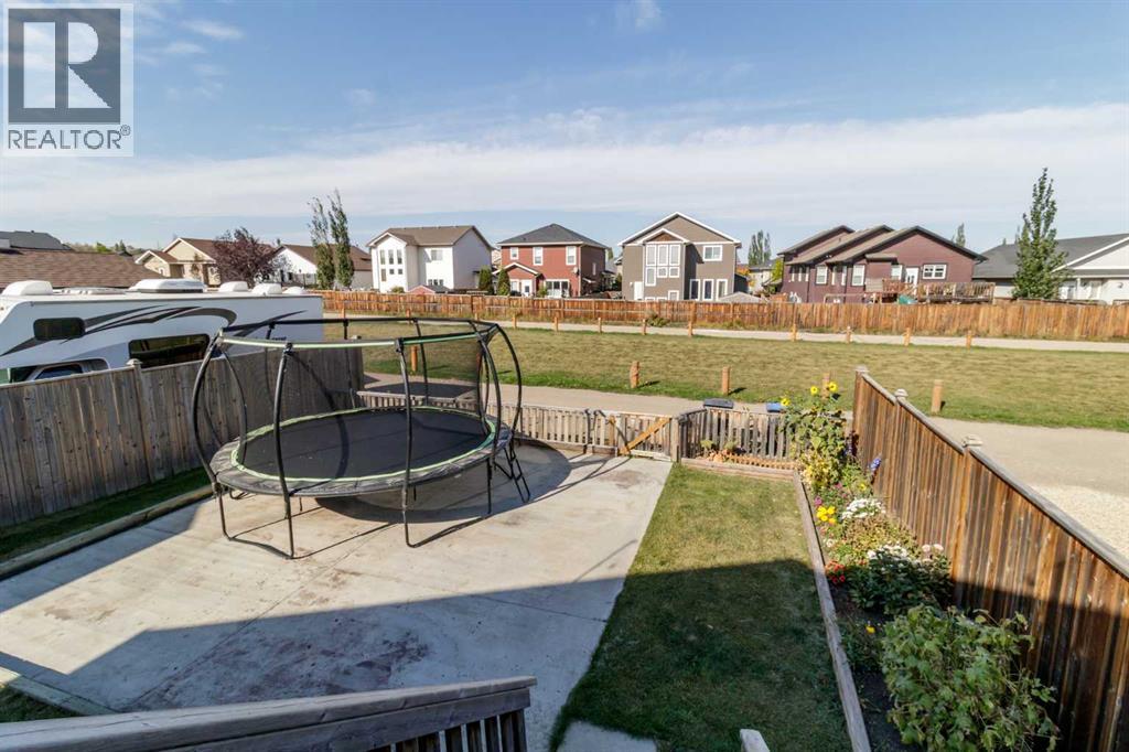 Listing photo – 20 Radcliff Way, Sylvan Lake