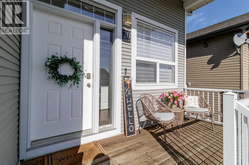 Listing photo – 20 Radcliff Way, Sylvan Lake