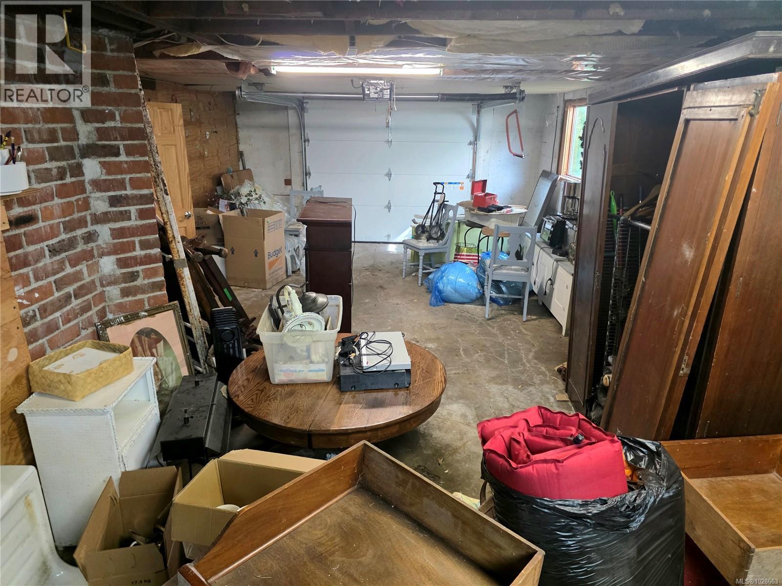 3039 5th Ave - Image 23