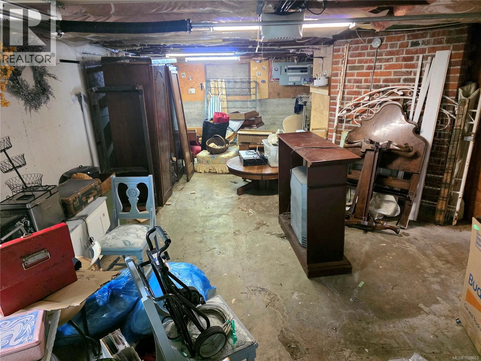 3039 5th Ave - Image 24