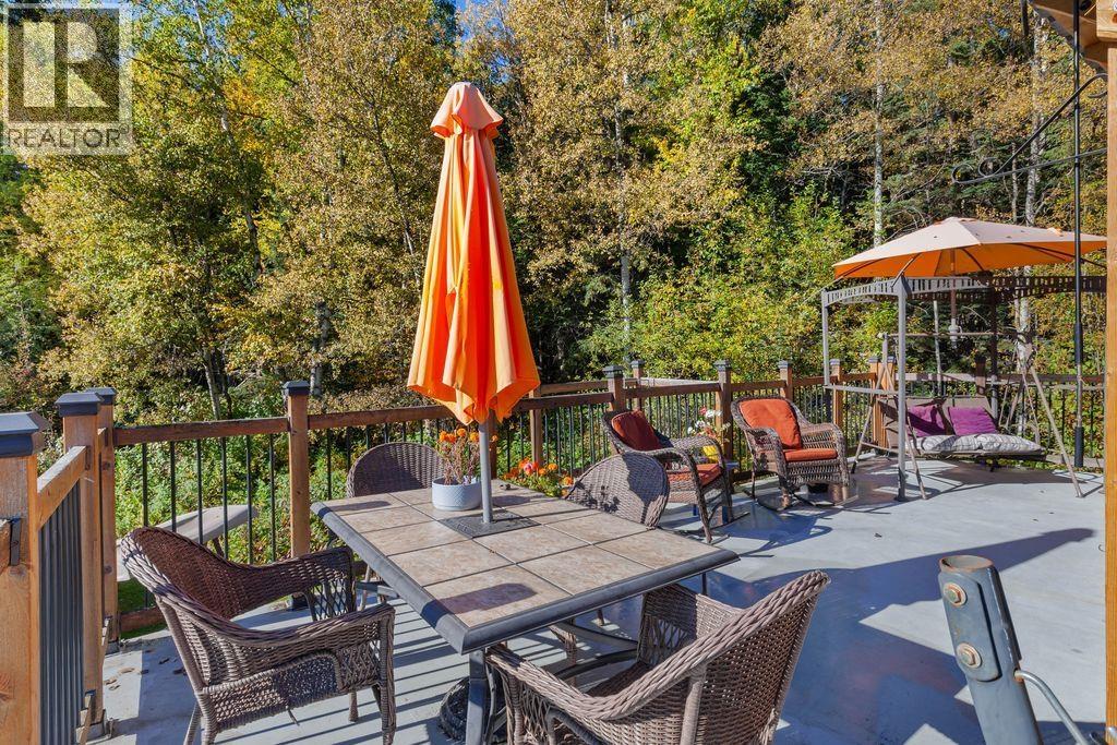Photo 27 of 31 — 4705 CHIEF LAKE ROAD · Prince George, BC