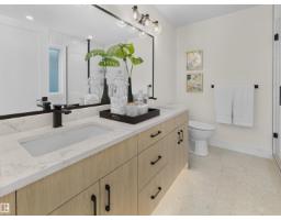 8136 77 Av Nw, Edmonton, AB T6C0L2 Photo 21