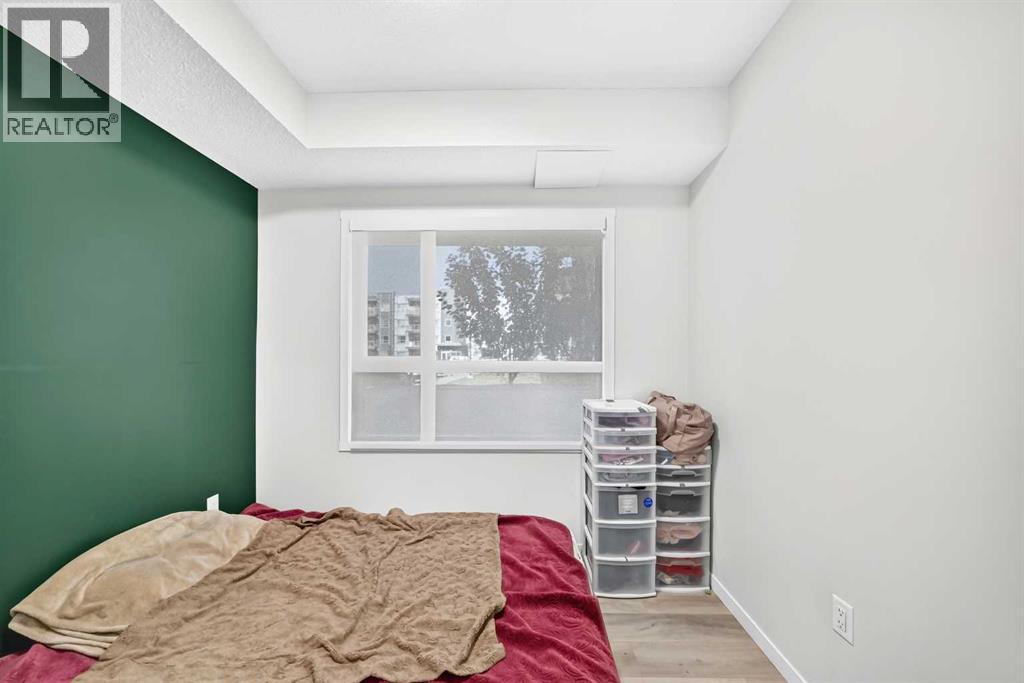 120, 40 Carrington Plaza NW - photo 19