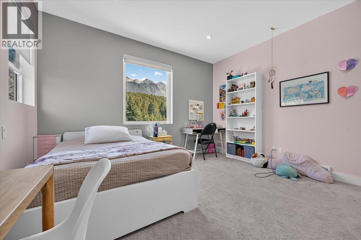 4909 93/95 Highway - Image 39