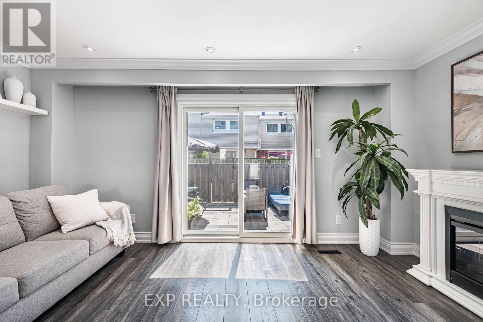 38 - 400 MISSISSAUGA VALLEY BOULEVARD, Mississauga (Mississauga Valleys) — photo 7