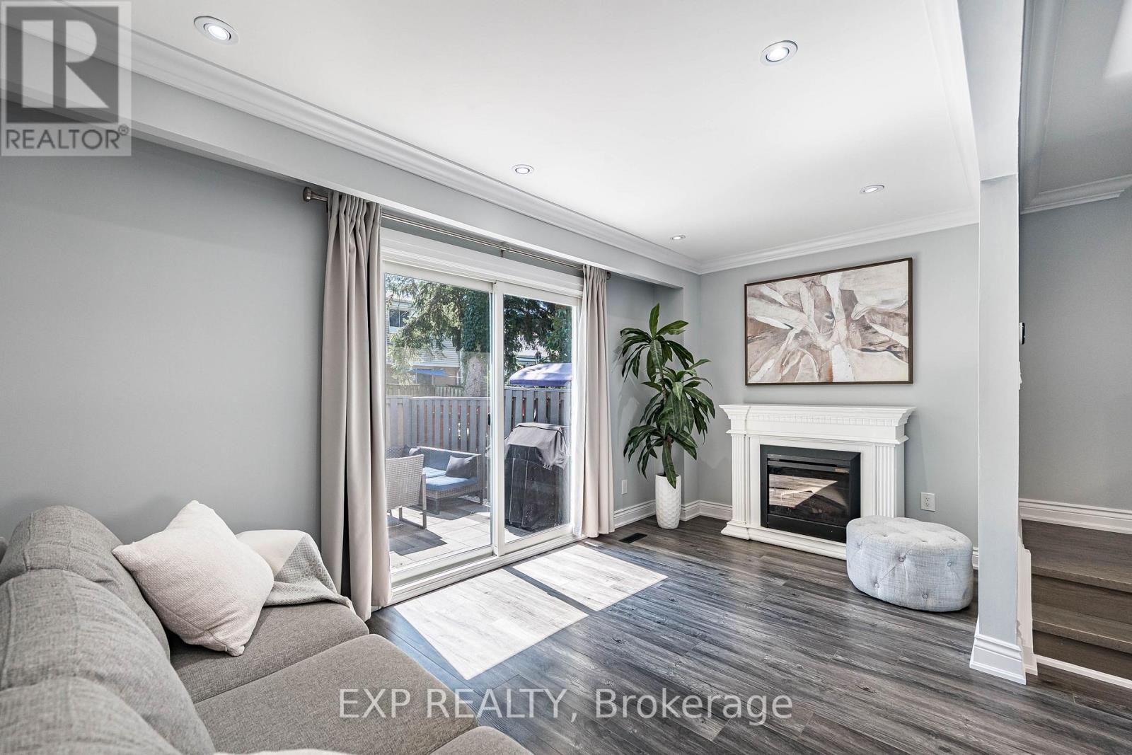 38 - 400 MISSISSAUGA VALLEY BOULEVARD, Mississauga (Mississauga Valleys) — photo 8