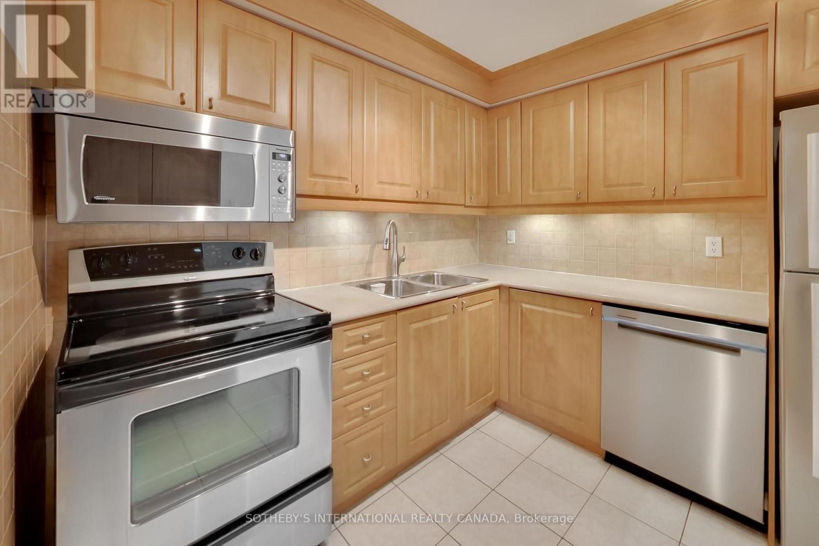 17 - 1397 ROYAL YORK ROAD, Toronto (Edenbridge-Humber Valley) — photo 7
