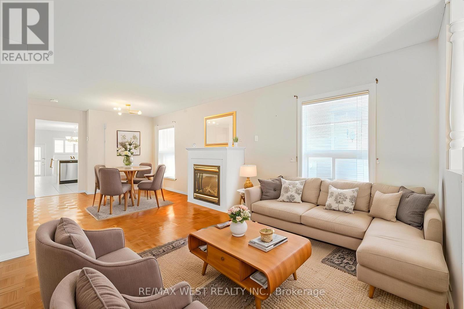 41 OLYMPIA CRESCENT, Brampton (Fletcher's Meadow) — photo 2