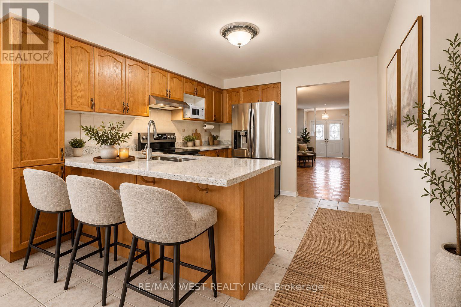 41 OLYMPIA CRESCENT, Brampton (Fletcher's Meadow) — photo 3