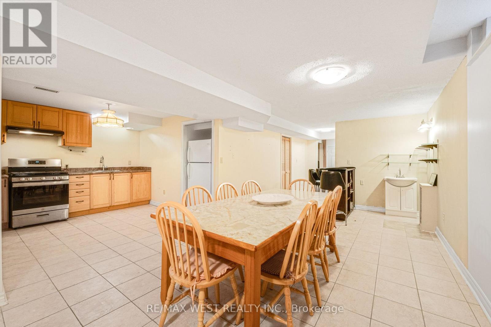 41 OLYMPIA CRESCENT, Brampton (Fletcher's Meadow) — photo 7