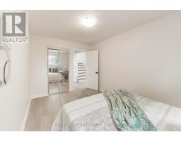 1270 Pallatine Drive, Oakville, ON L6H1Z2 Photo 12